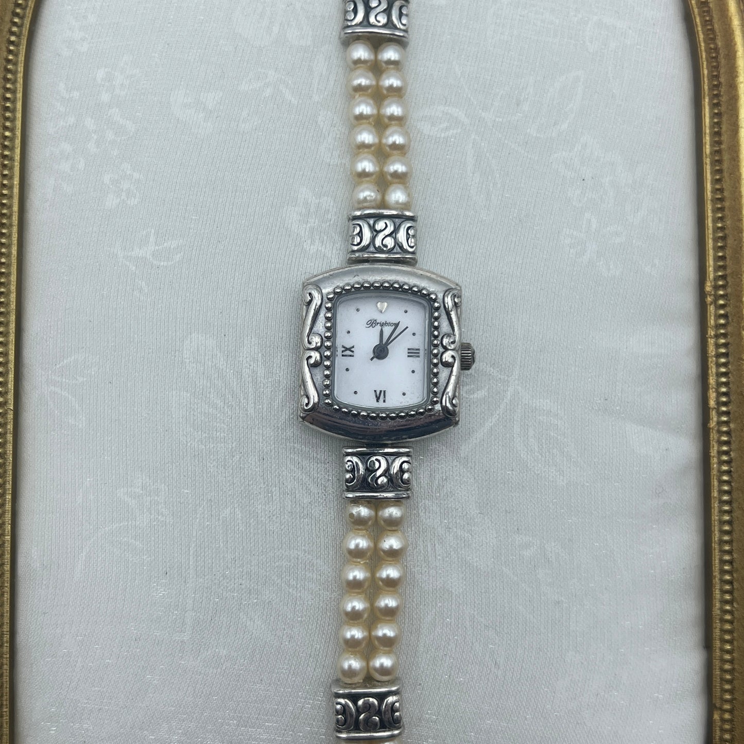 Stunning Silver-Toned Pearl Bracelet Watch