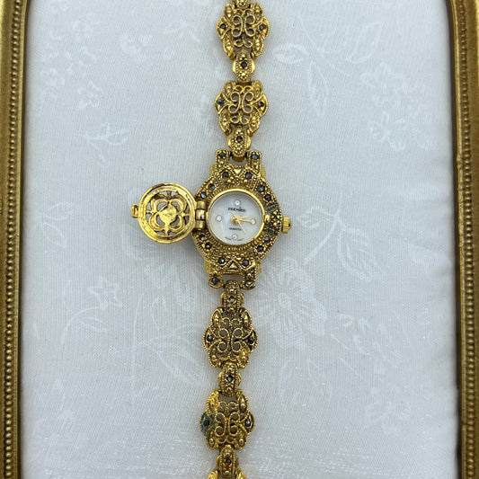 Elegant Art Deco Gold Tone Peek a Boo Watch