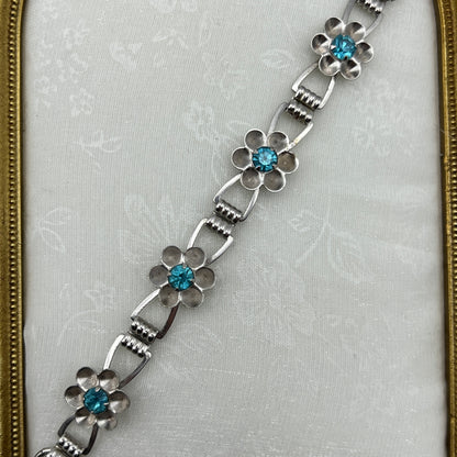 Flower Blue Detailed Bracelet