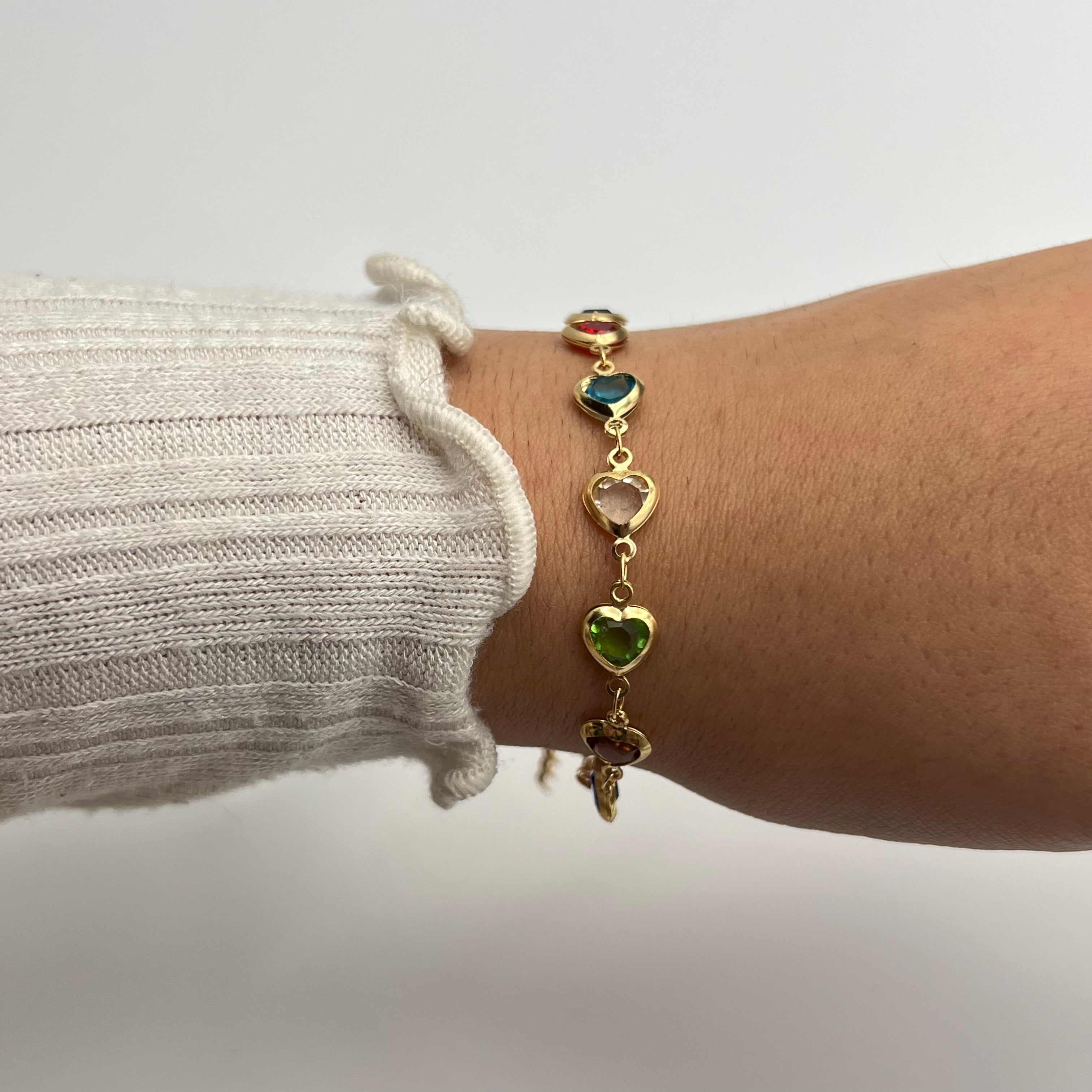 🩵💜💚 Gold-Toned Heart Bracelet