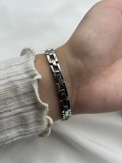 Guess Silver-Tone Diamanté Raised Bezel Watch
