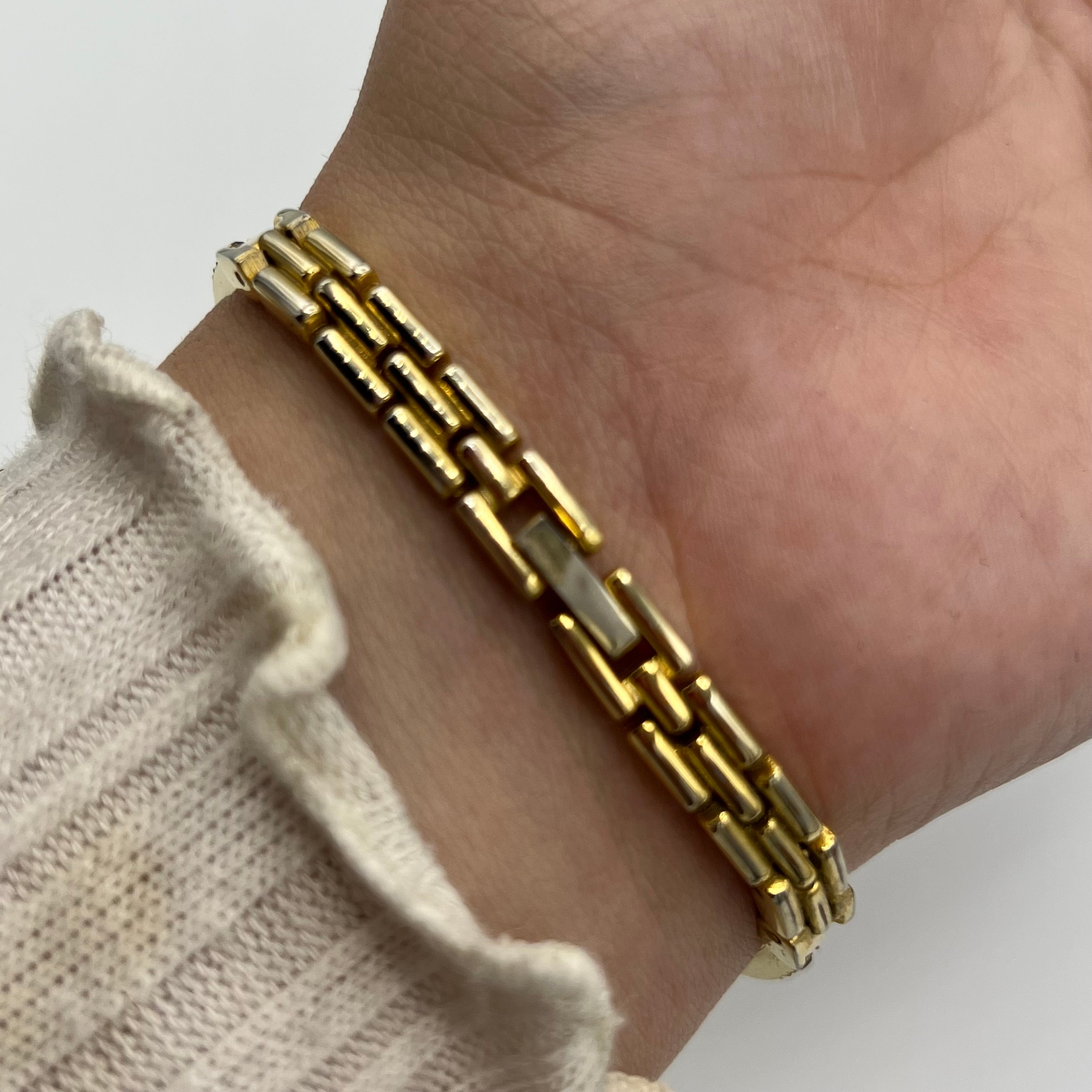 ⭐️ Gold-Toned Diamanté Watch