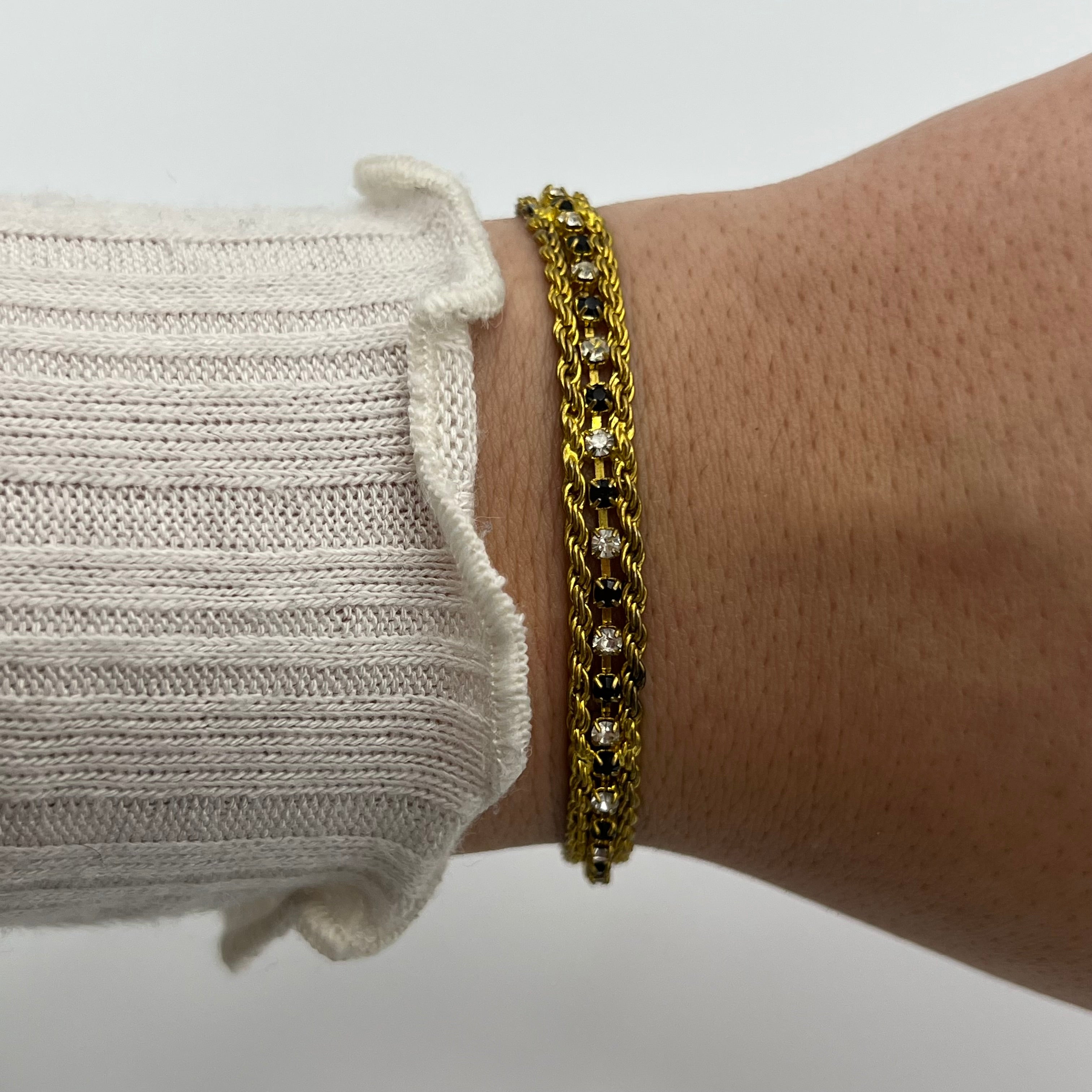 🖤💛 Gold-Toned Bracelet with Black Accents