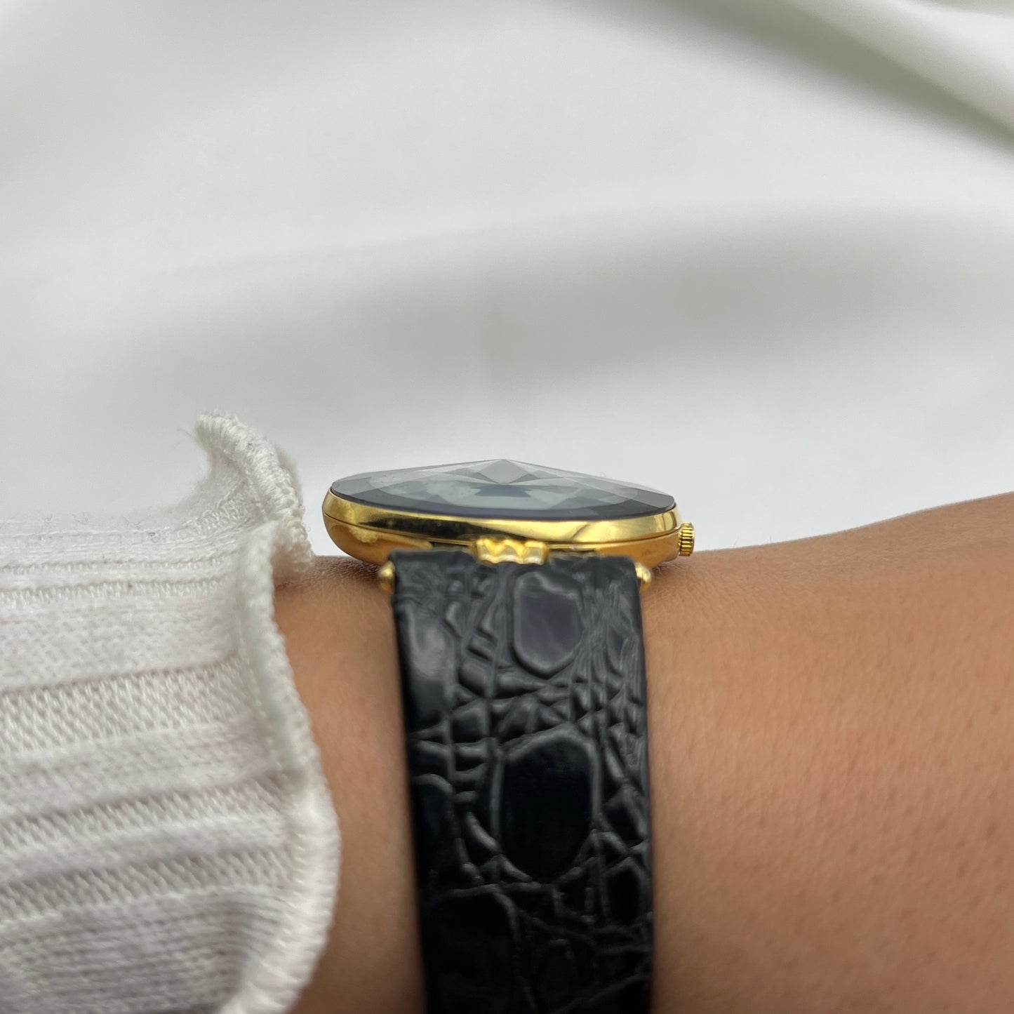 Blue Crystal Raised Bezel Watch
