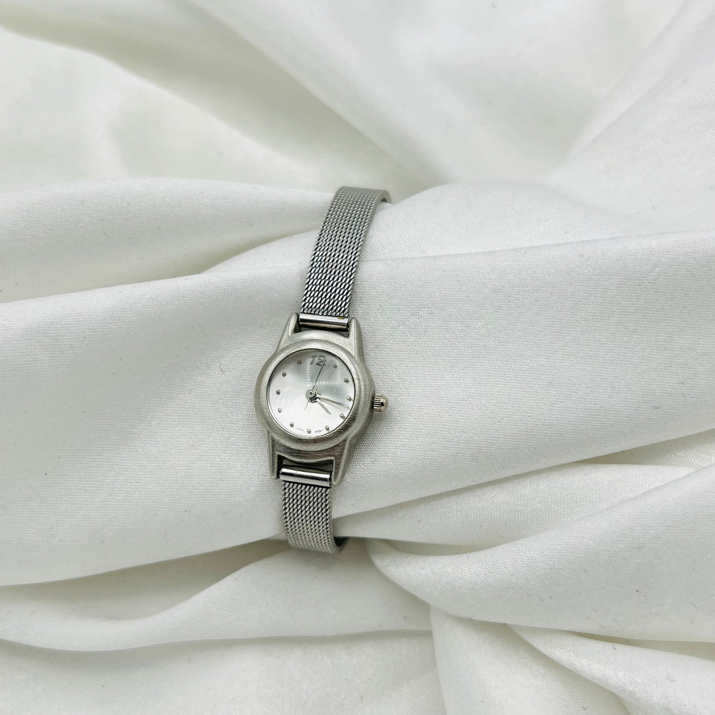 Dainty Edgy Silver-Toned Watch