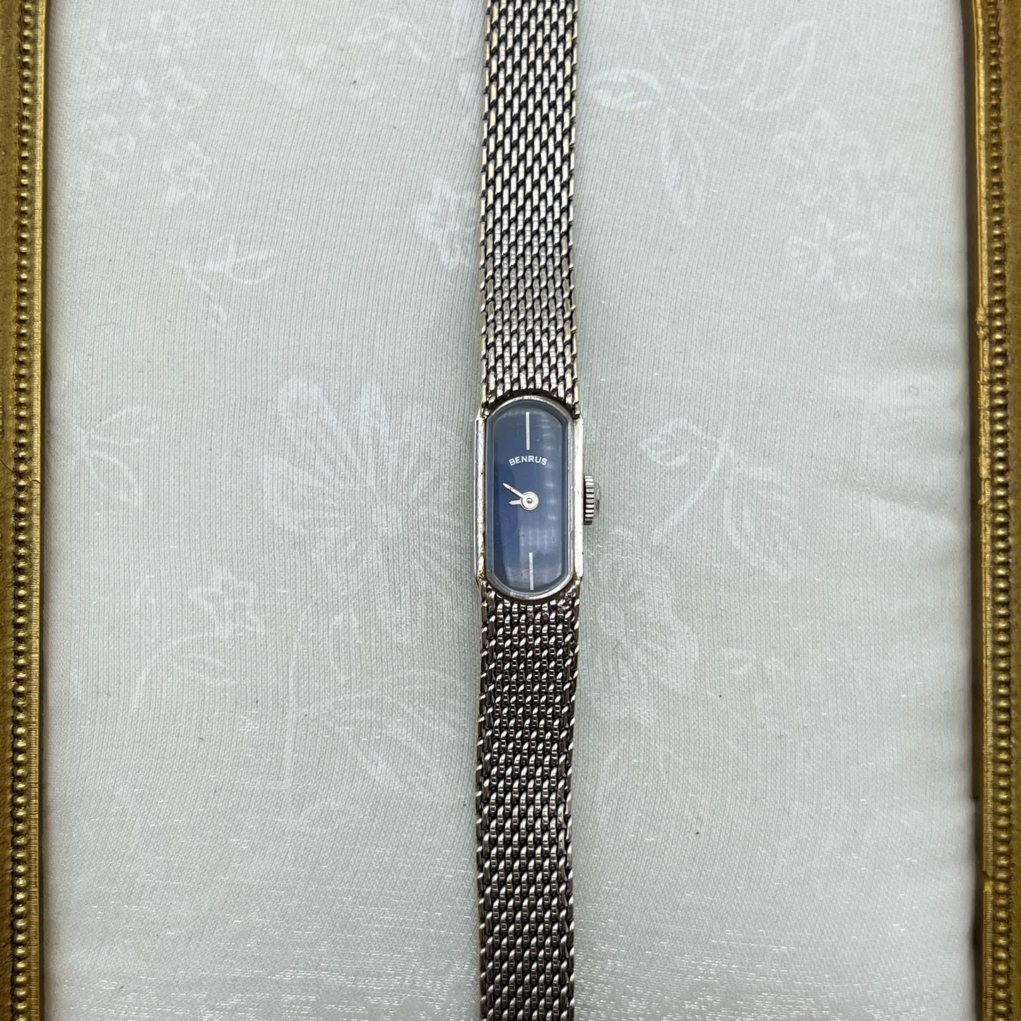 RARE Benrus 1960s Petite Oval Navy Dial Watch
