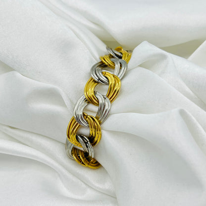 ✨🩶 Two-Toned Bracelet