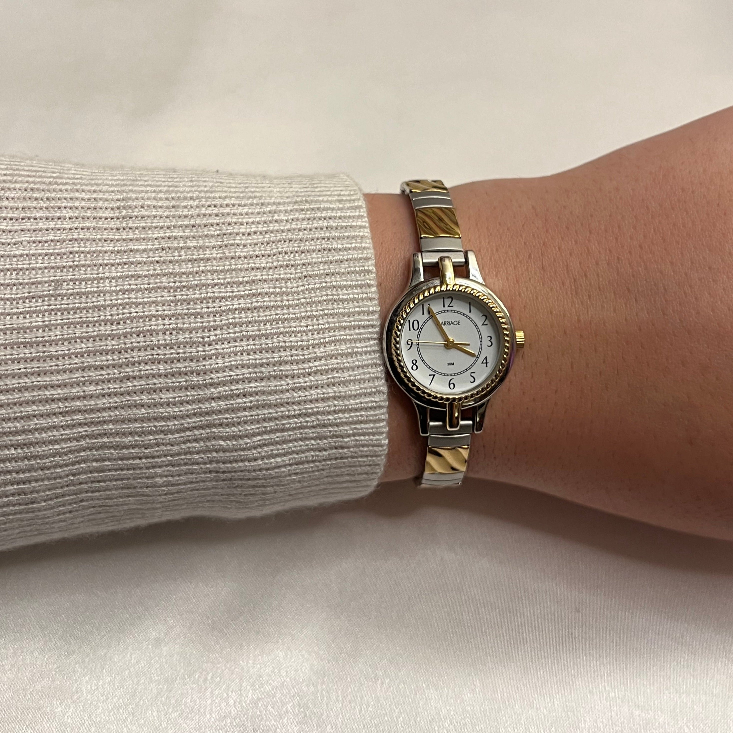 💛🤍 Two-Toned Face Watch