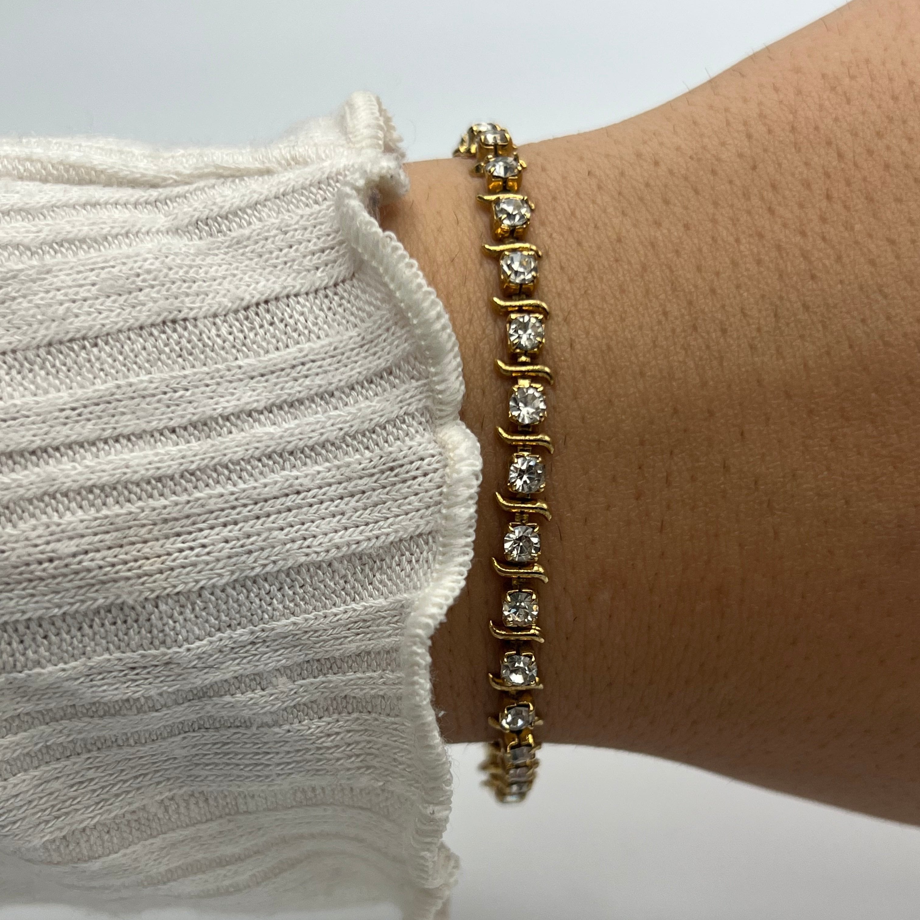 ✨ Gold-Toned Diamanté Tennis Bracelet