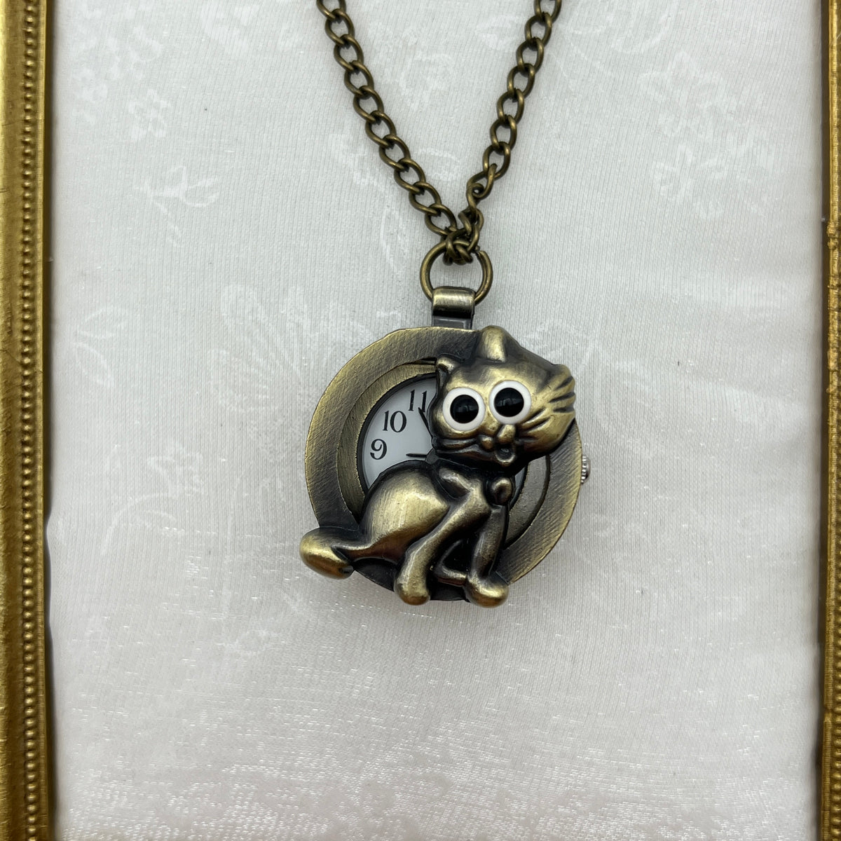 Cat Peek-a-boo Necklace Watch