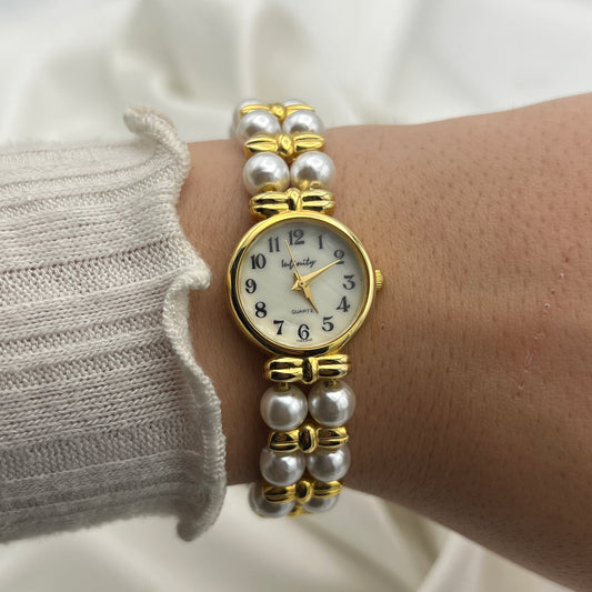 Stunning Pearly Gold Tone Watch
