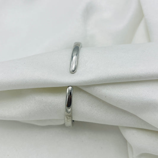 Snowflake Silver-Toned Bangle Watch