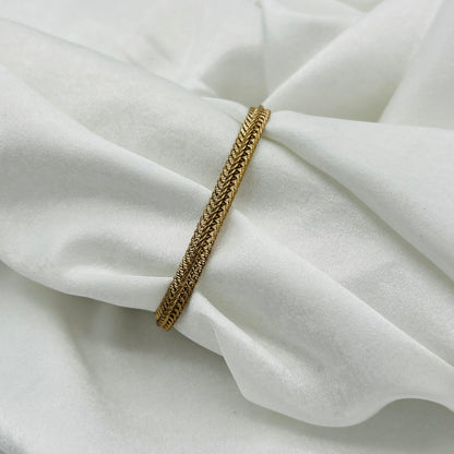 Cute Gold-Toned Bracelet