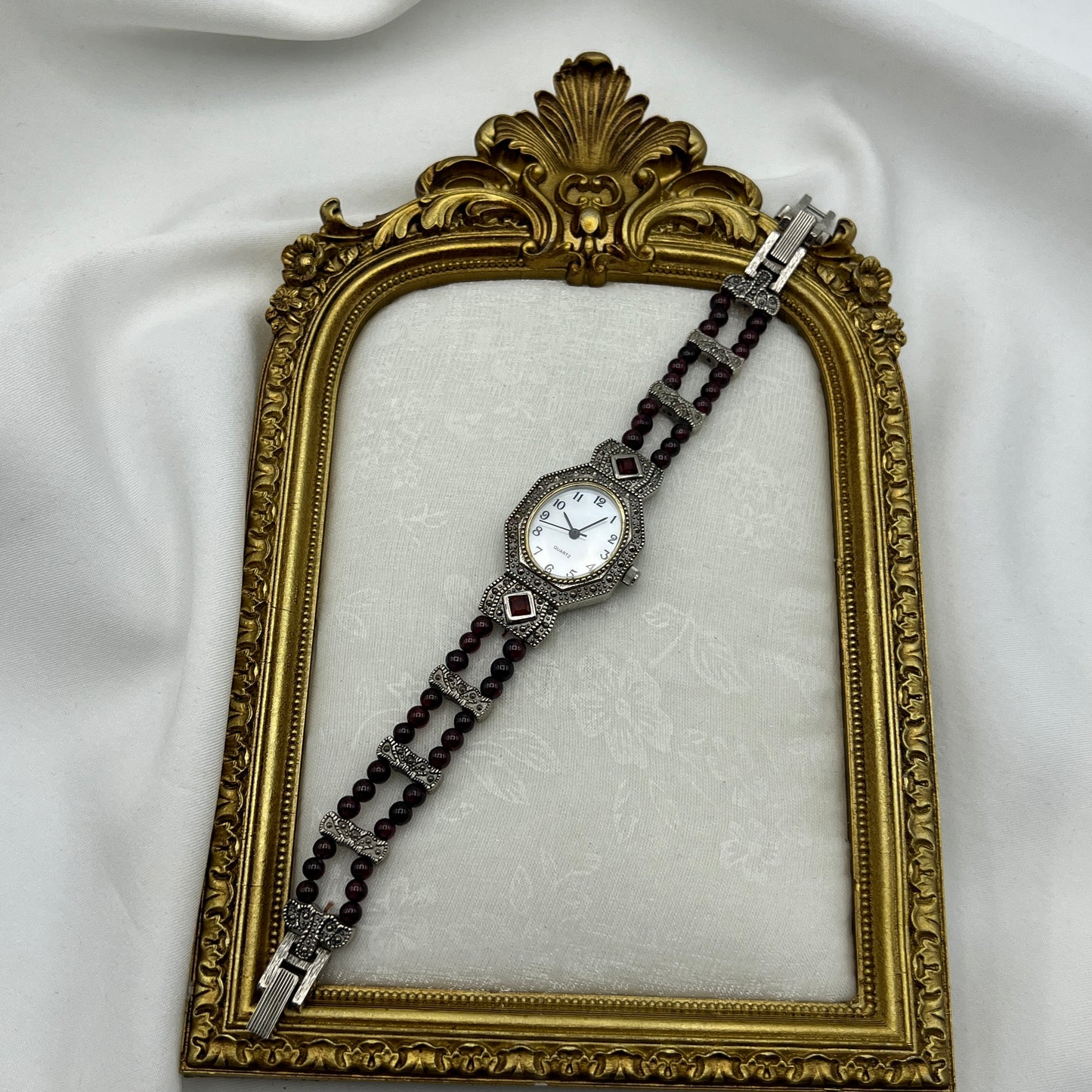 Elegant Amythest-Toned Watch
