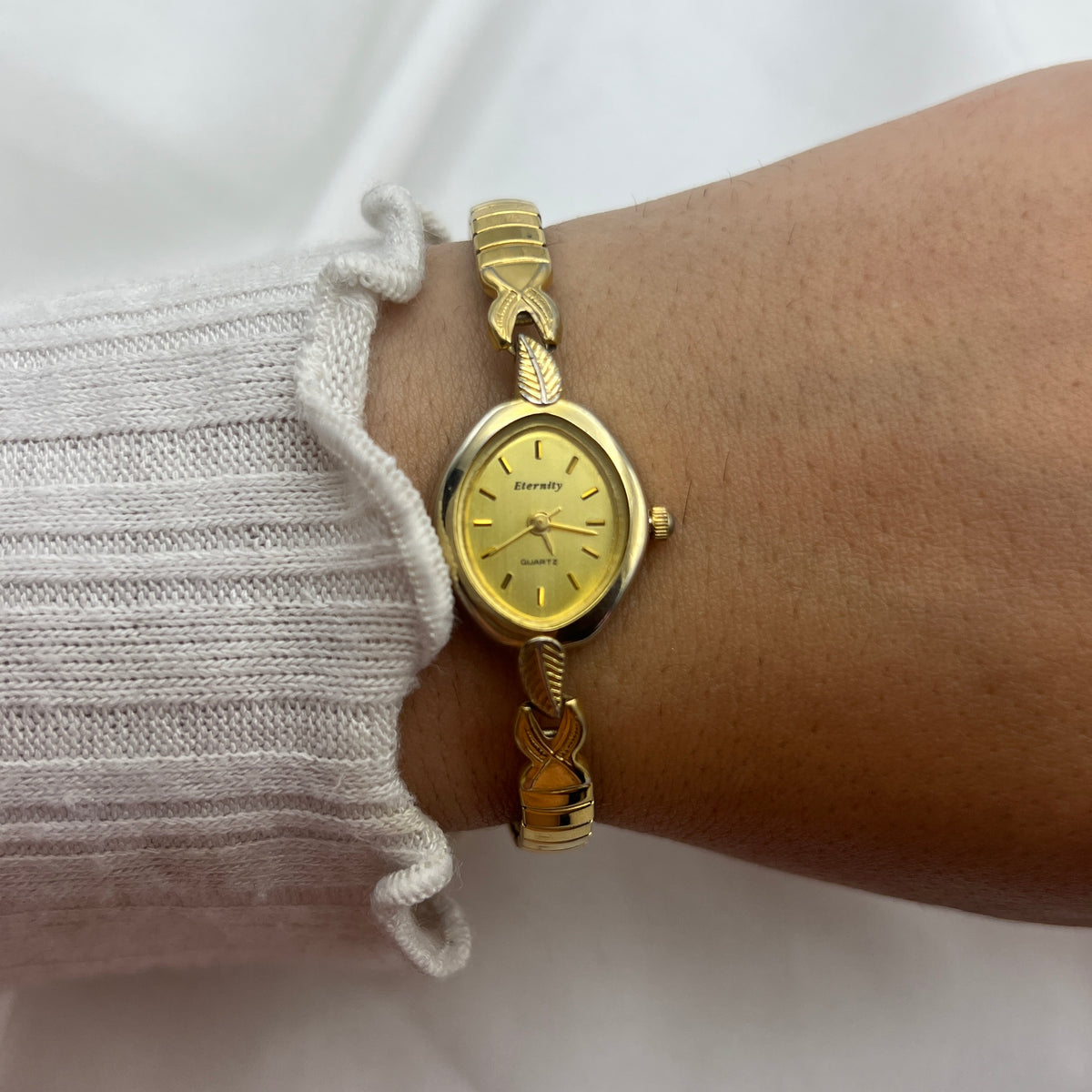 Gold-Tone Watch with Champagne Dial