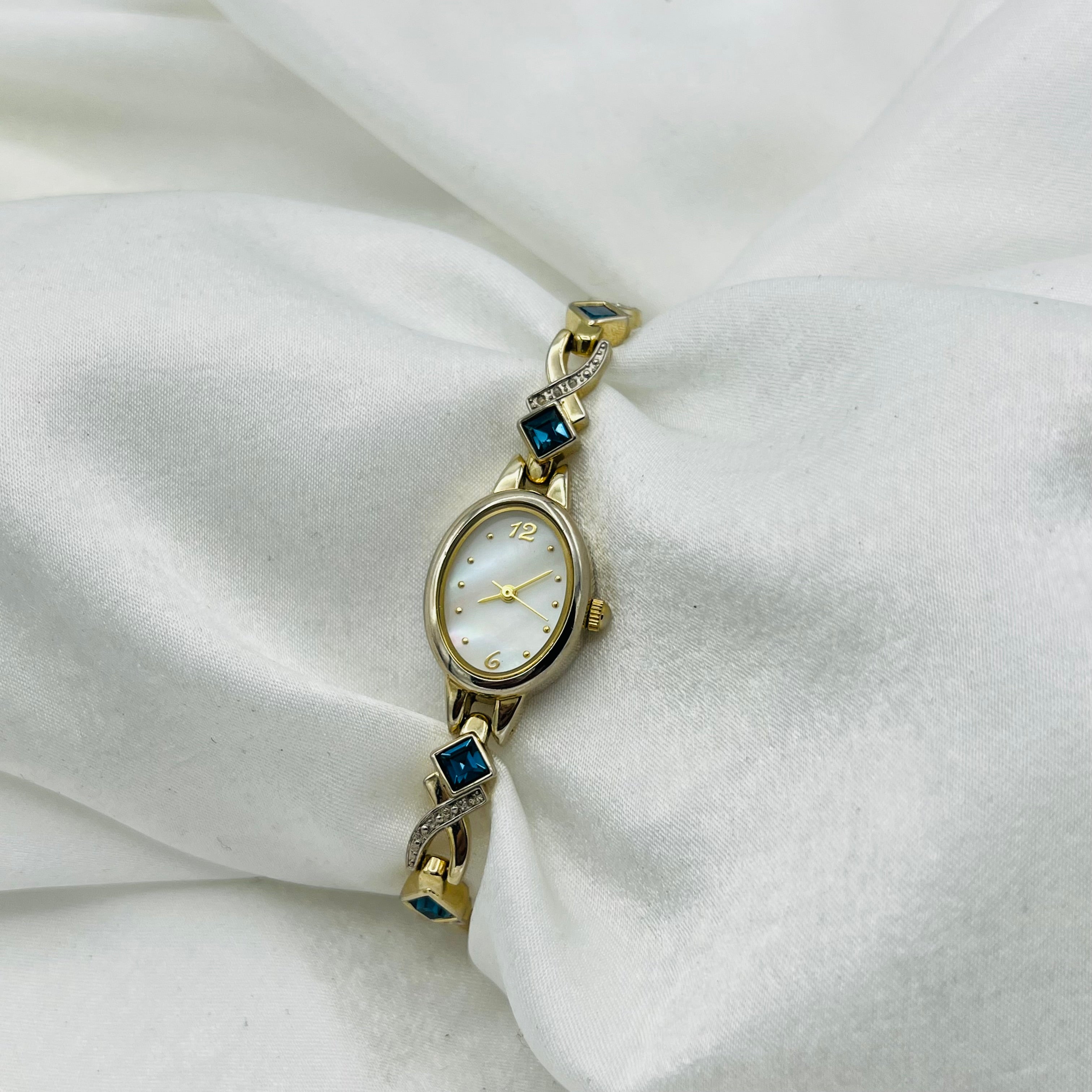 💙 Gold-Toned Watch with Royal Blue Gems