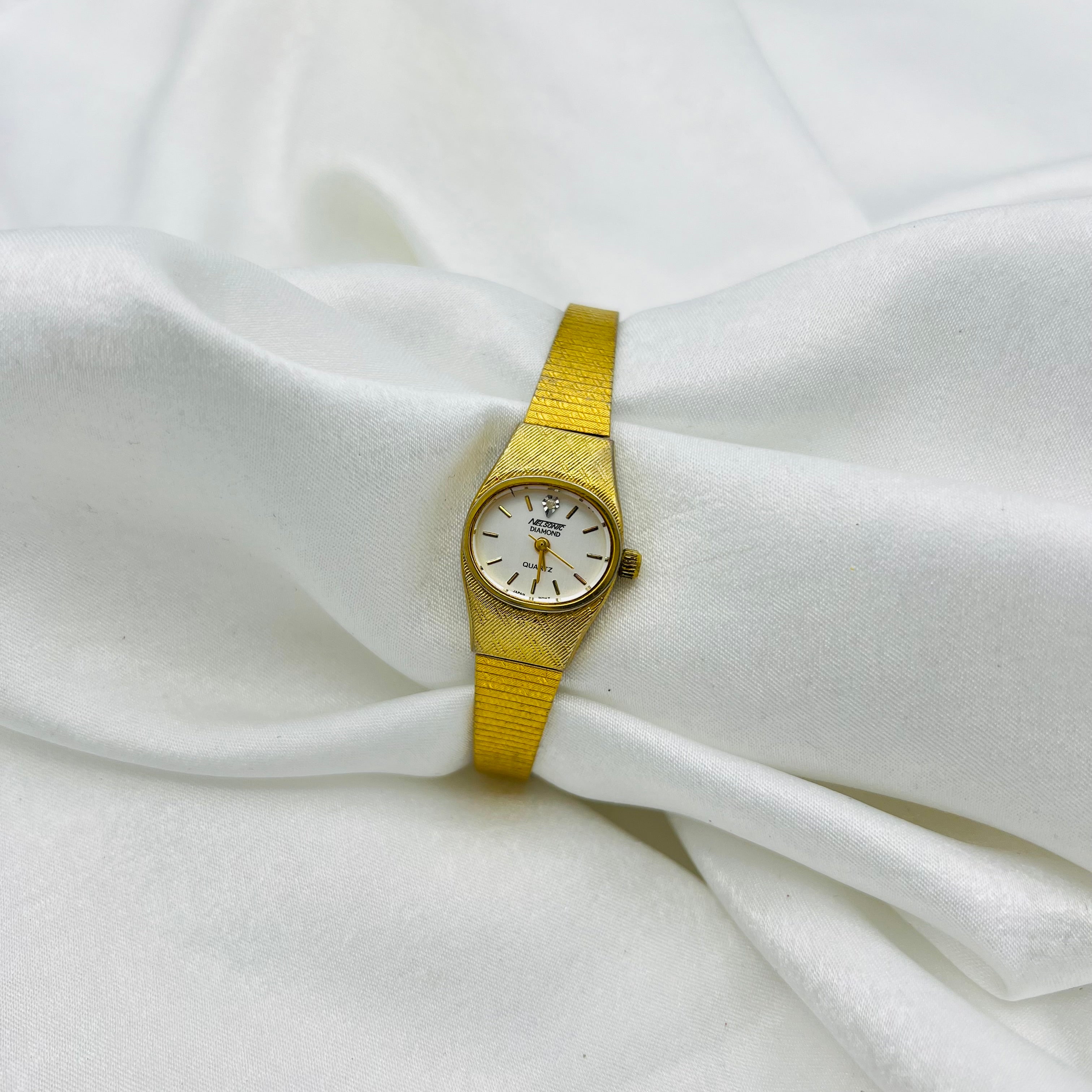 💛 Dainty Gold-Toned Watch