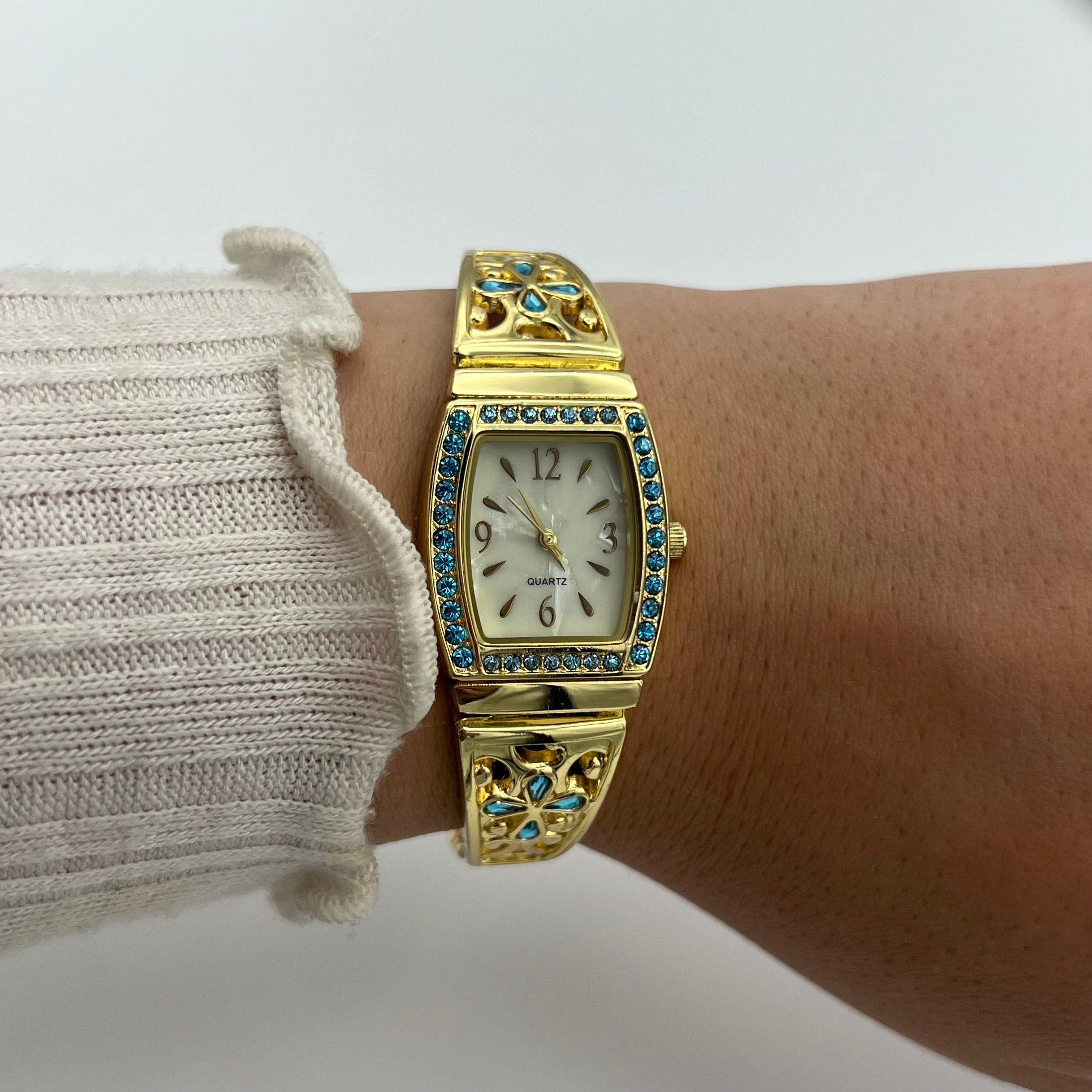 🩵 Aqua Blue Diamanté Watch