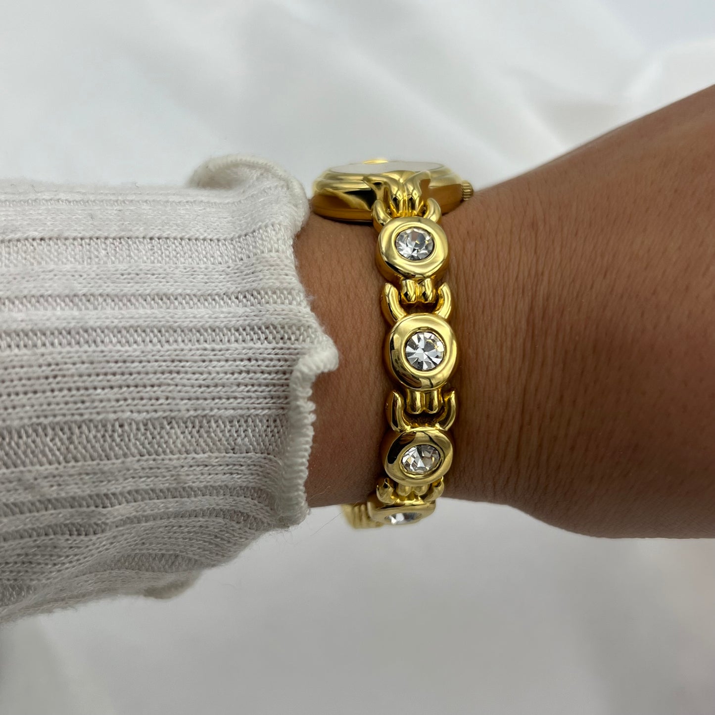 🌟 Gold-Toned Diamanté Watch