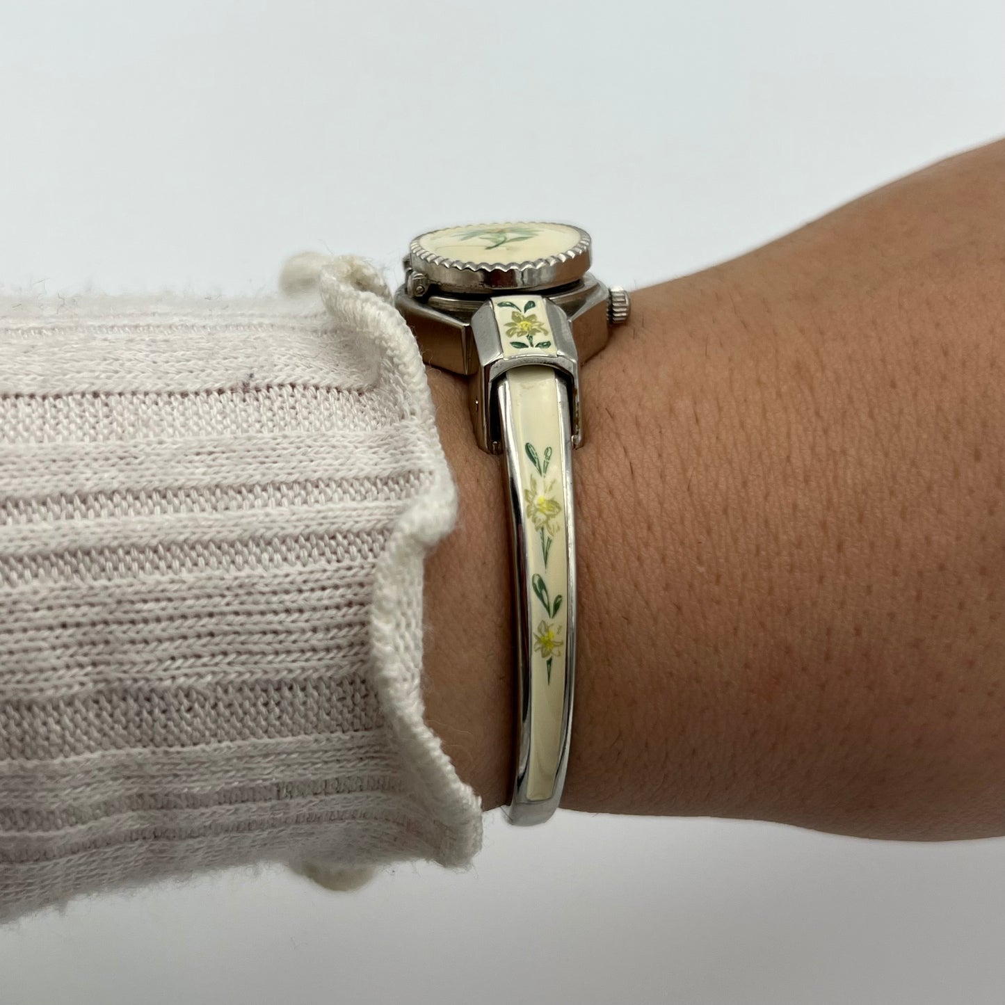 RARE Andre Mouche Flower Peek-a-boo Watch
