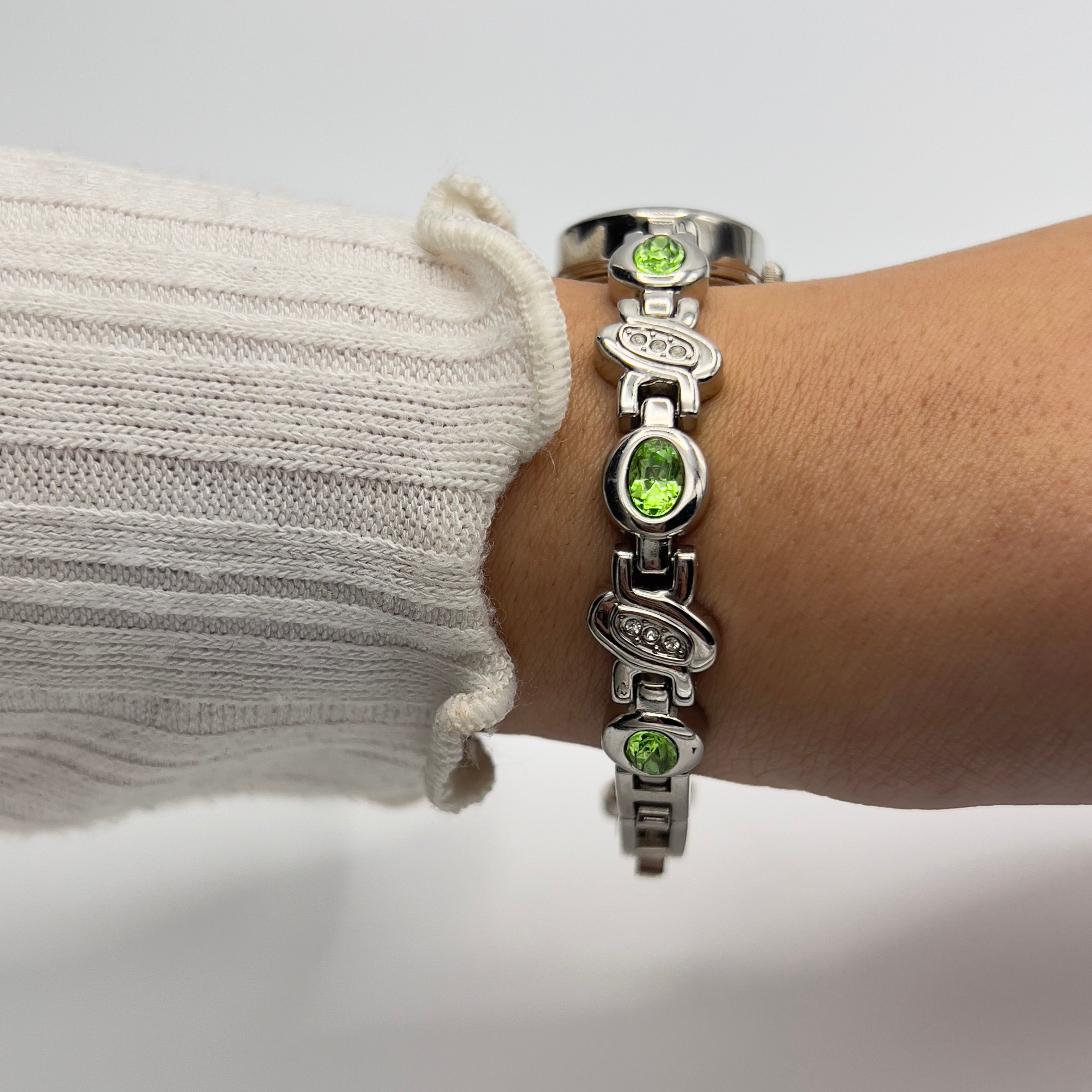 💚 Silver-Toned Watch with Green Gemstone Watch