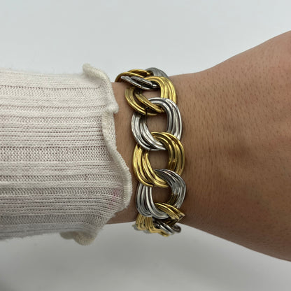 ✨🩶 Two-Toned Bracelet
