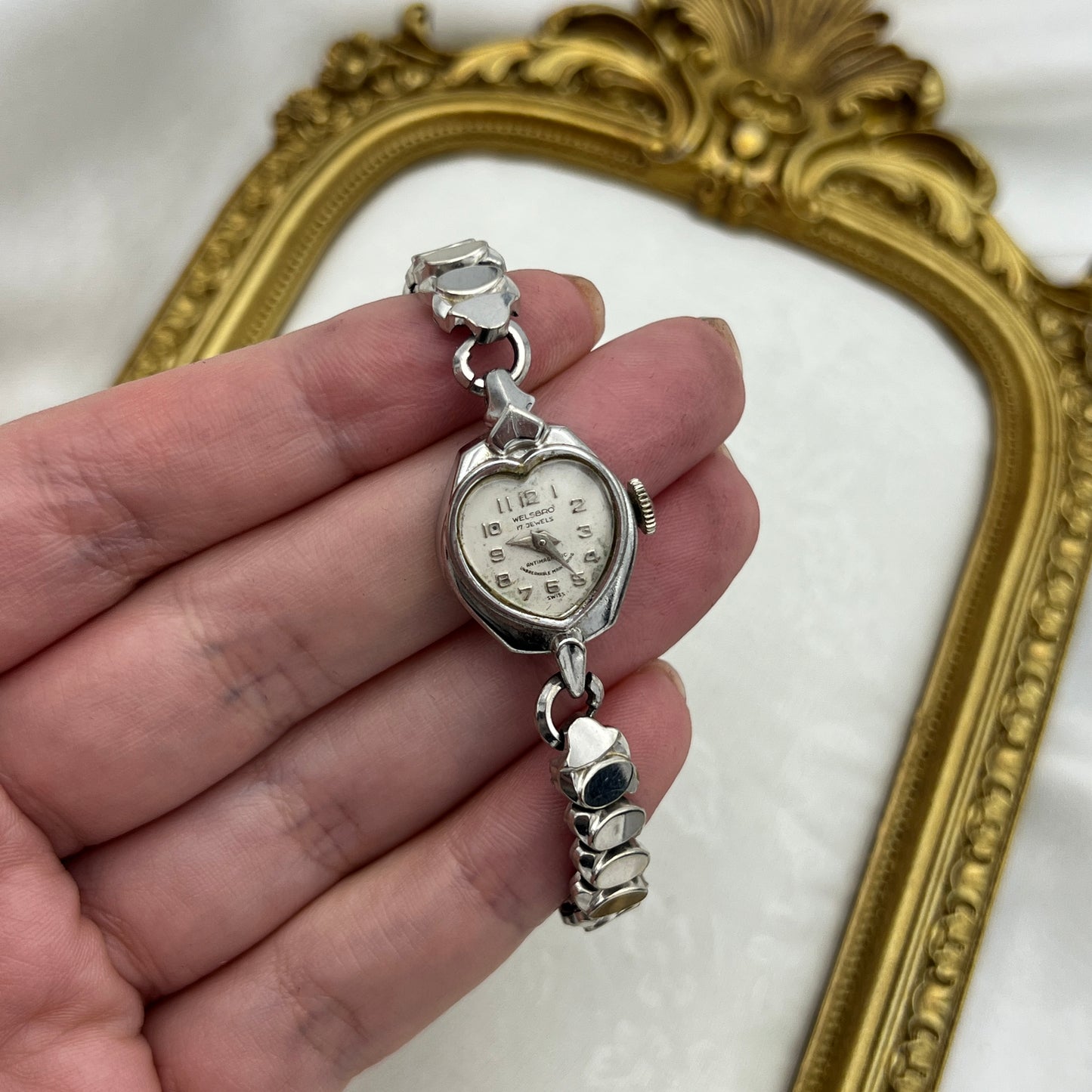 Welsbro 17 Jewels Heart Dial Watch