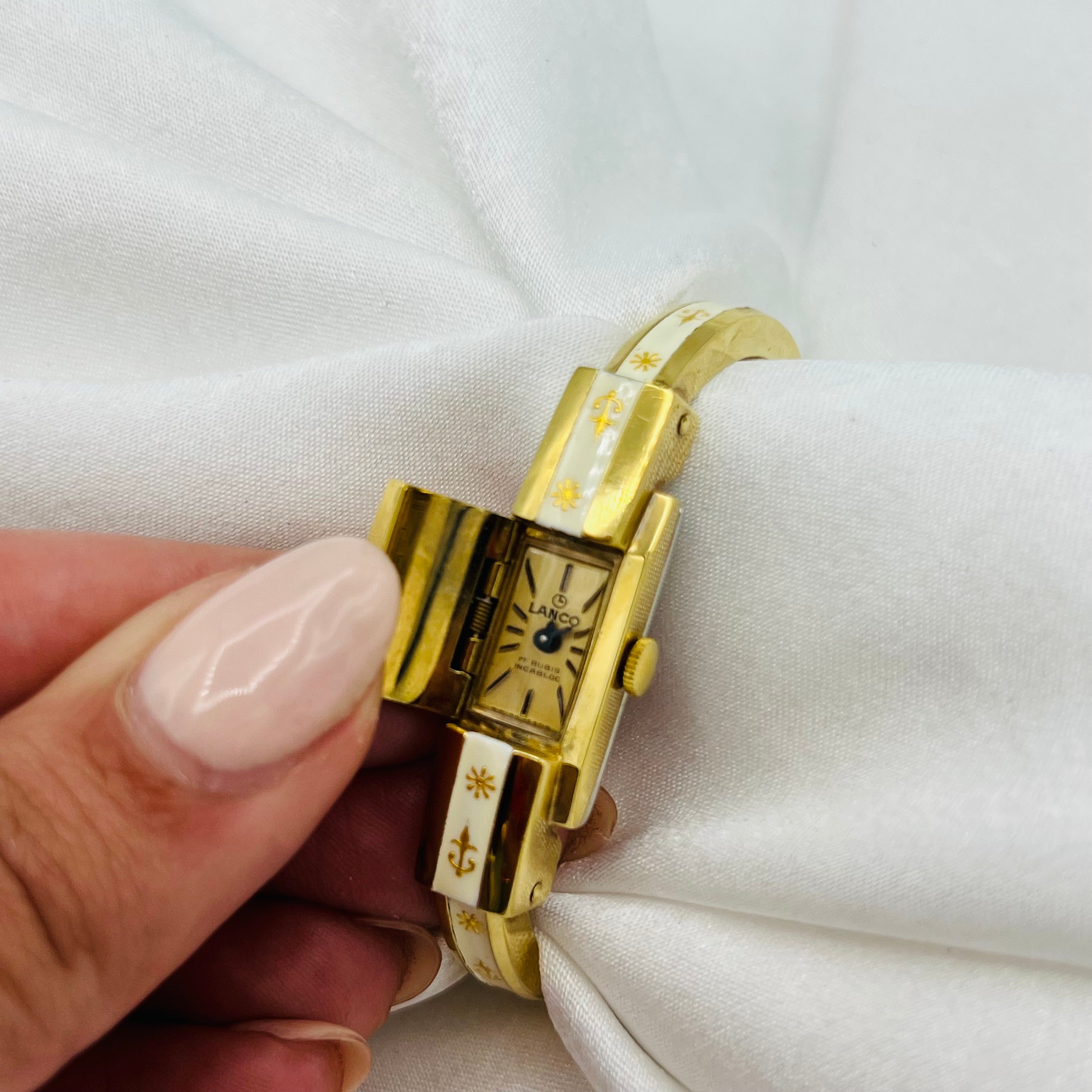 ⚜️ RARE Lanco Dainty Peek-A-Boo Swiss Watch