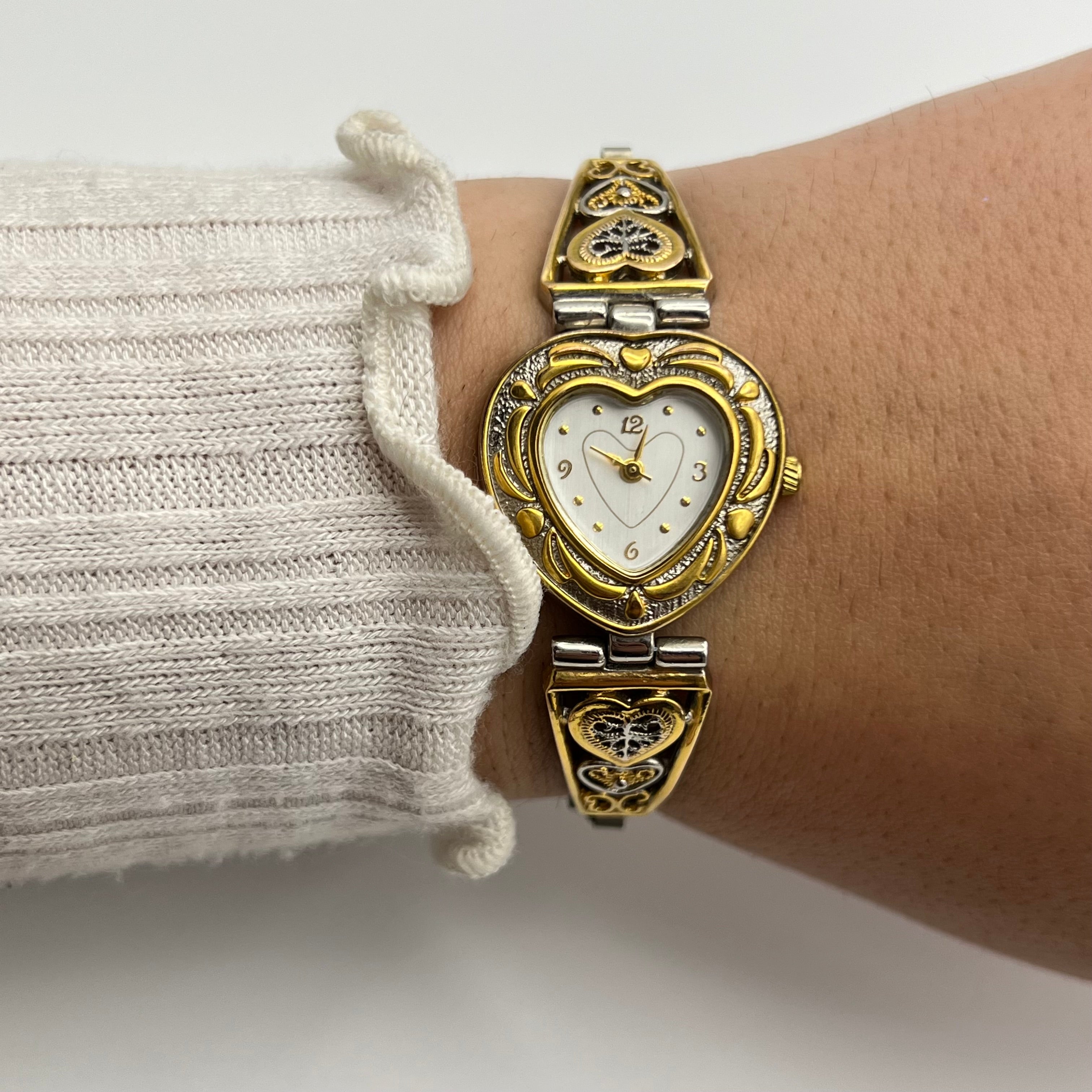 💛 Two-Toned Heart Dial Watch