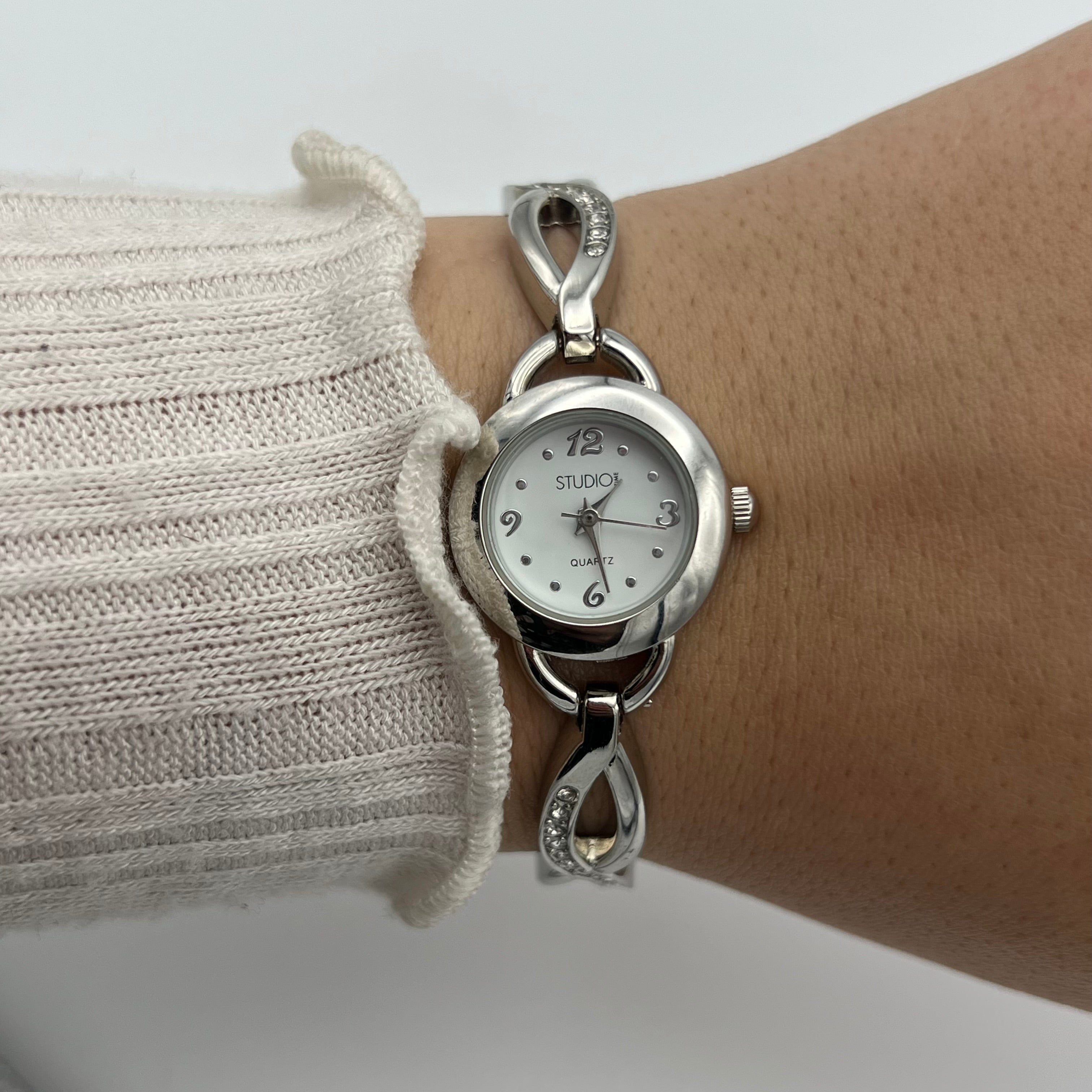 💎 Dainty Silver-Toned Diamanté Watch