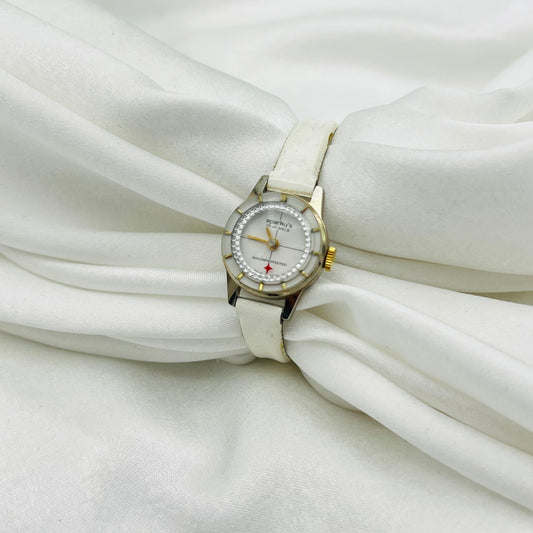 🤍 White Leather Watch