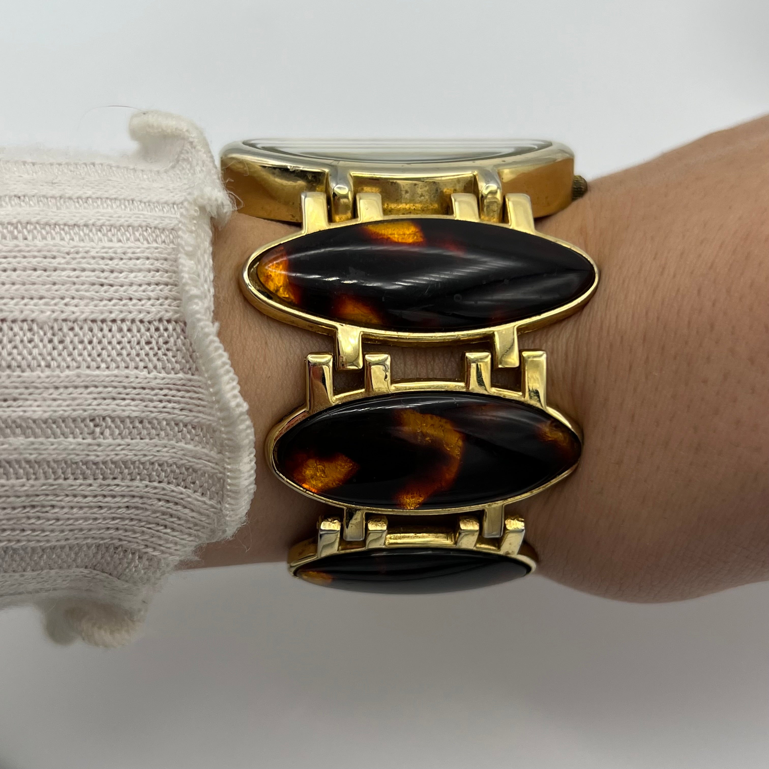 🤎💛 Tortoise Shell Statement Watch