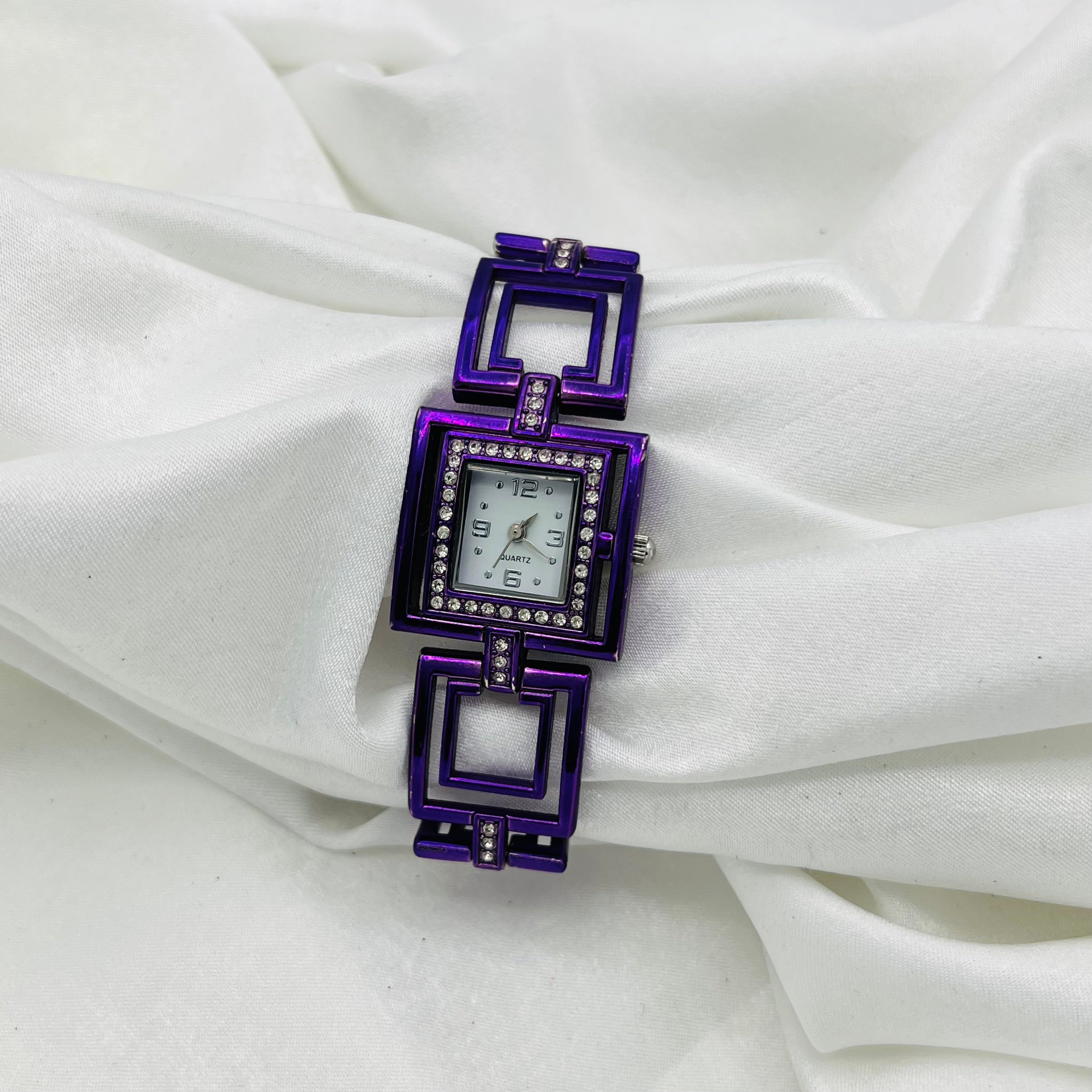 💜 Purple Square Dial Watch