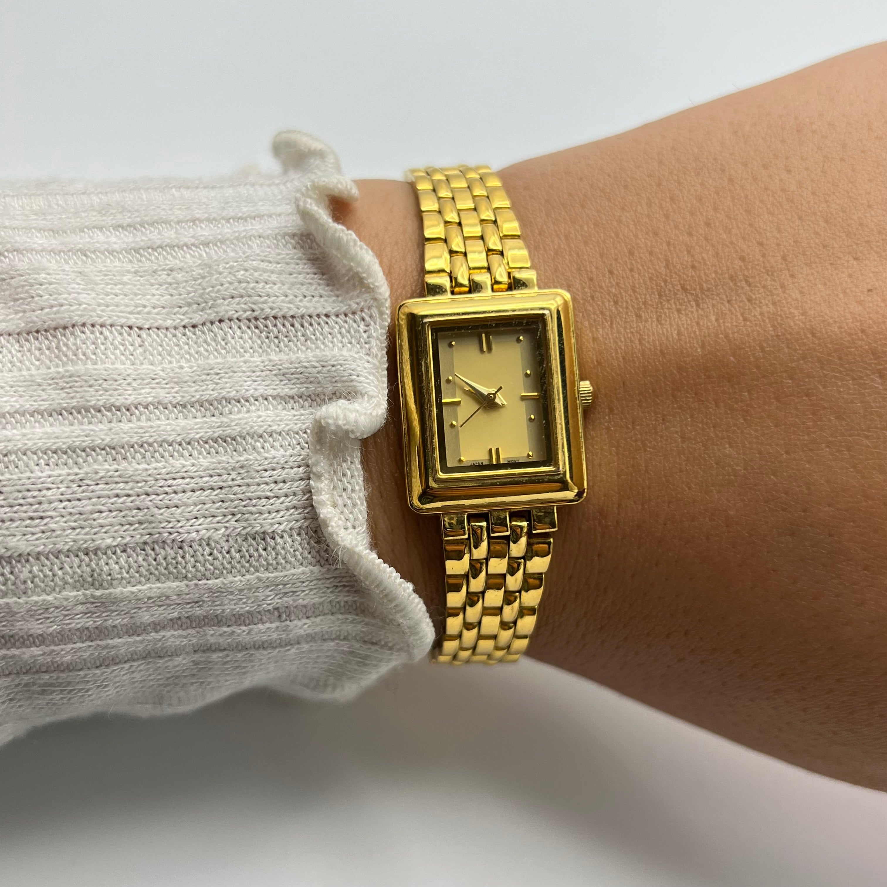 🌟Classy Gold-Toned Watch