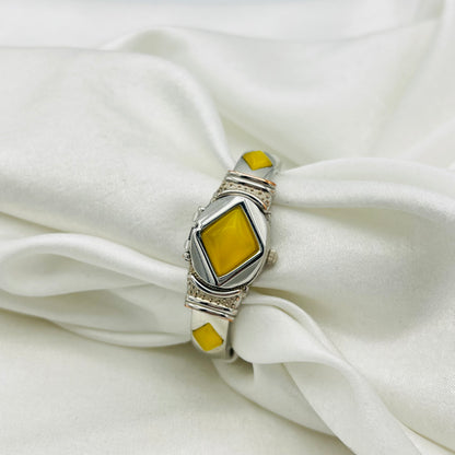 Yellow Detailed Peek-a-boo Watch