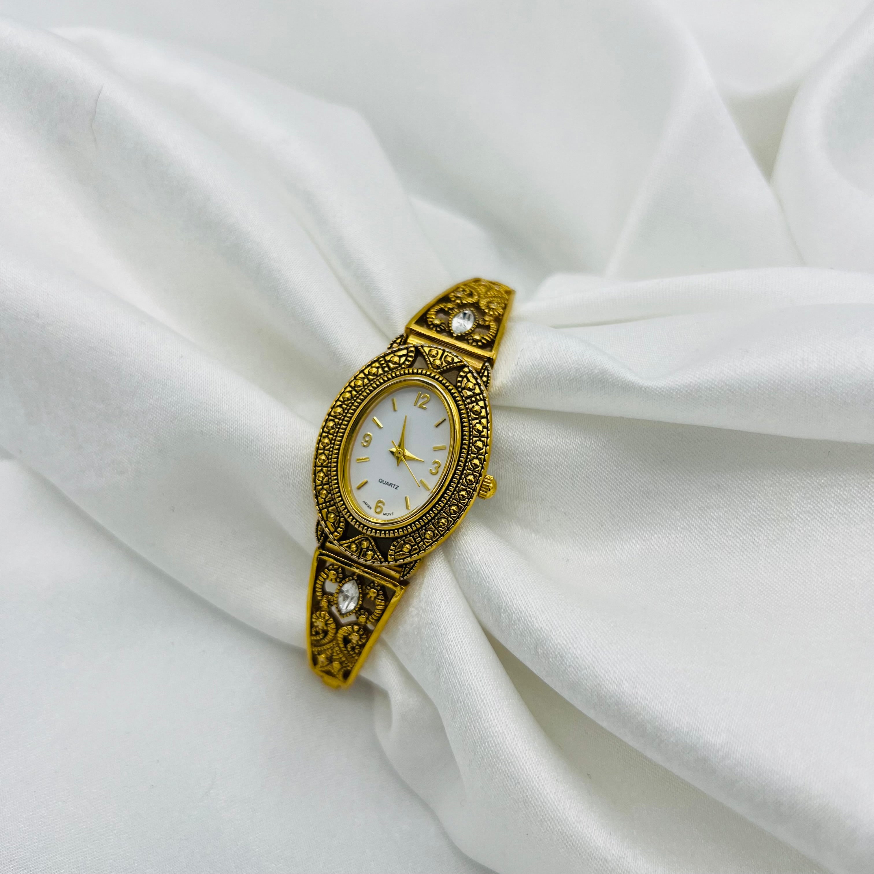 ✨ Gold-Toned Art Deco Style Watch