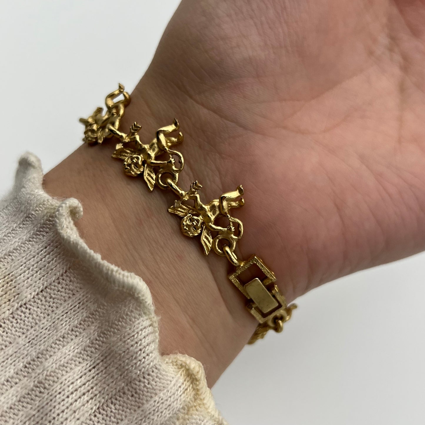 👼 Cherub Gold-Toned Bracelet
