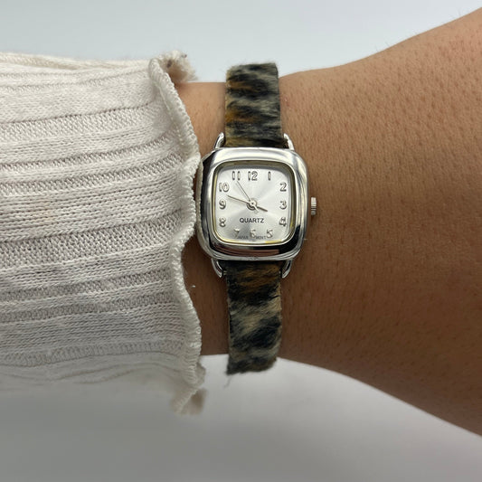🔥Trending: Chic Cheetah Pattern Watch