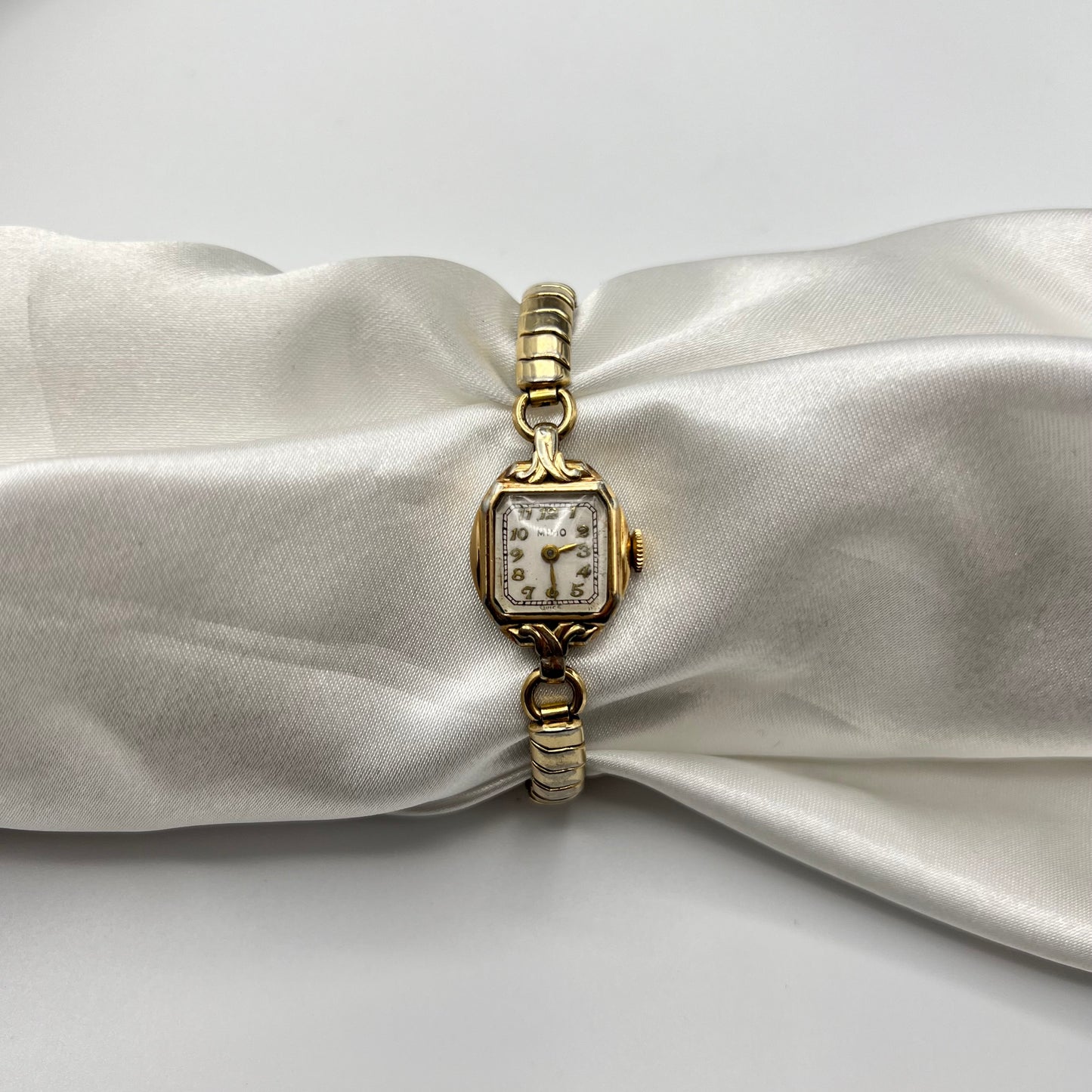 1950s Gold Expandable Watch