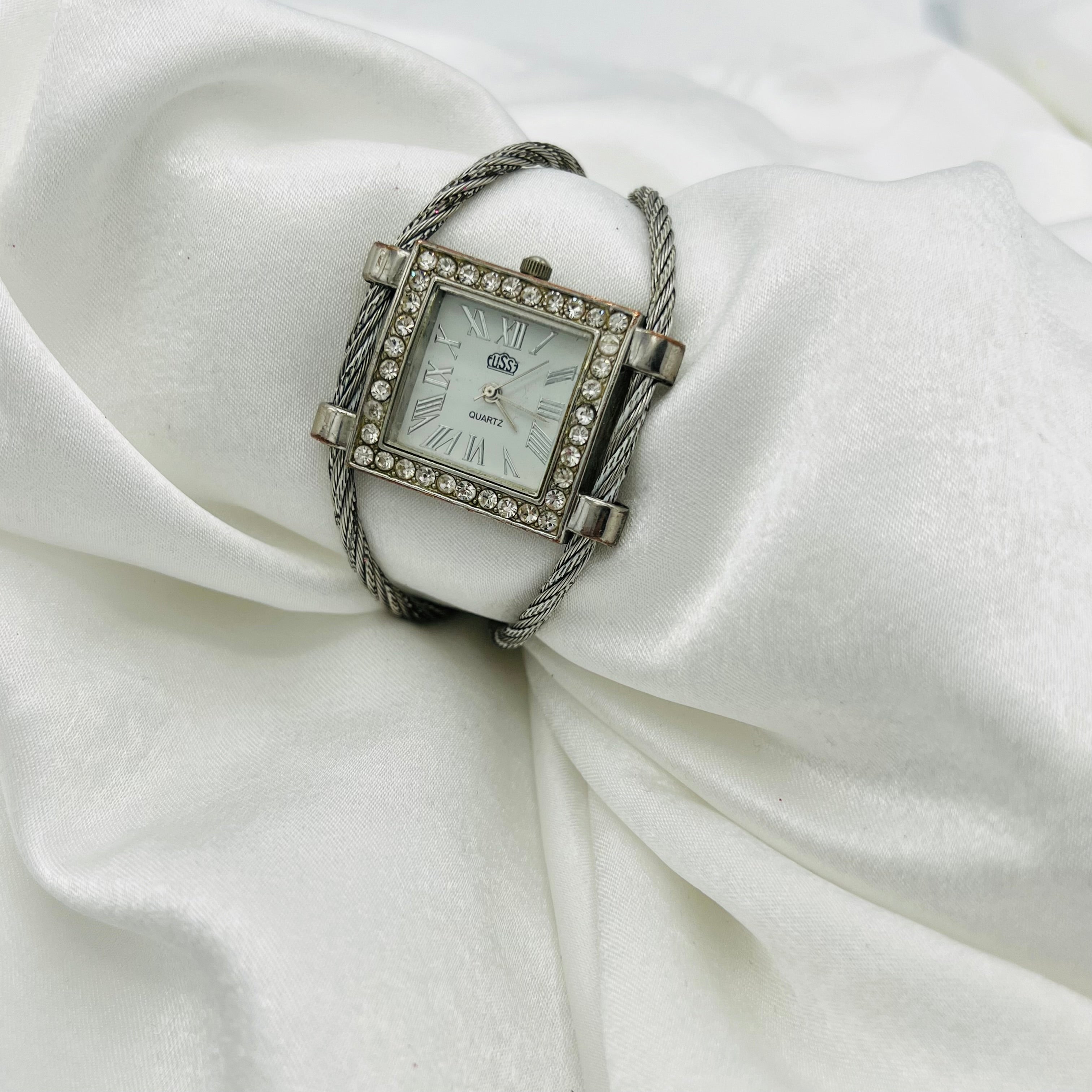 💎 Silver Diamanté Square Face Watch