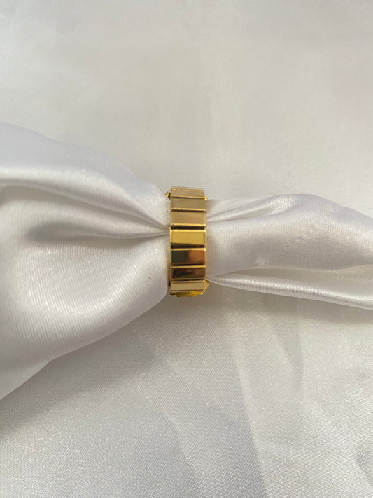 💛 Gold Digital Watch Ring