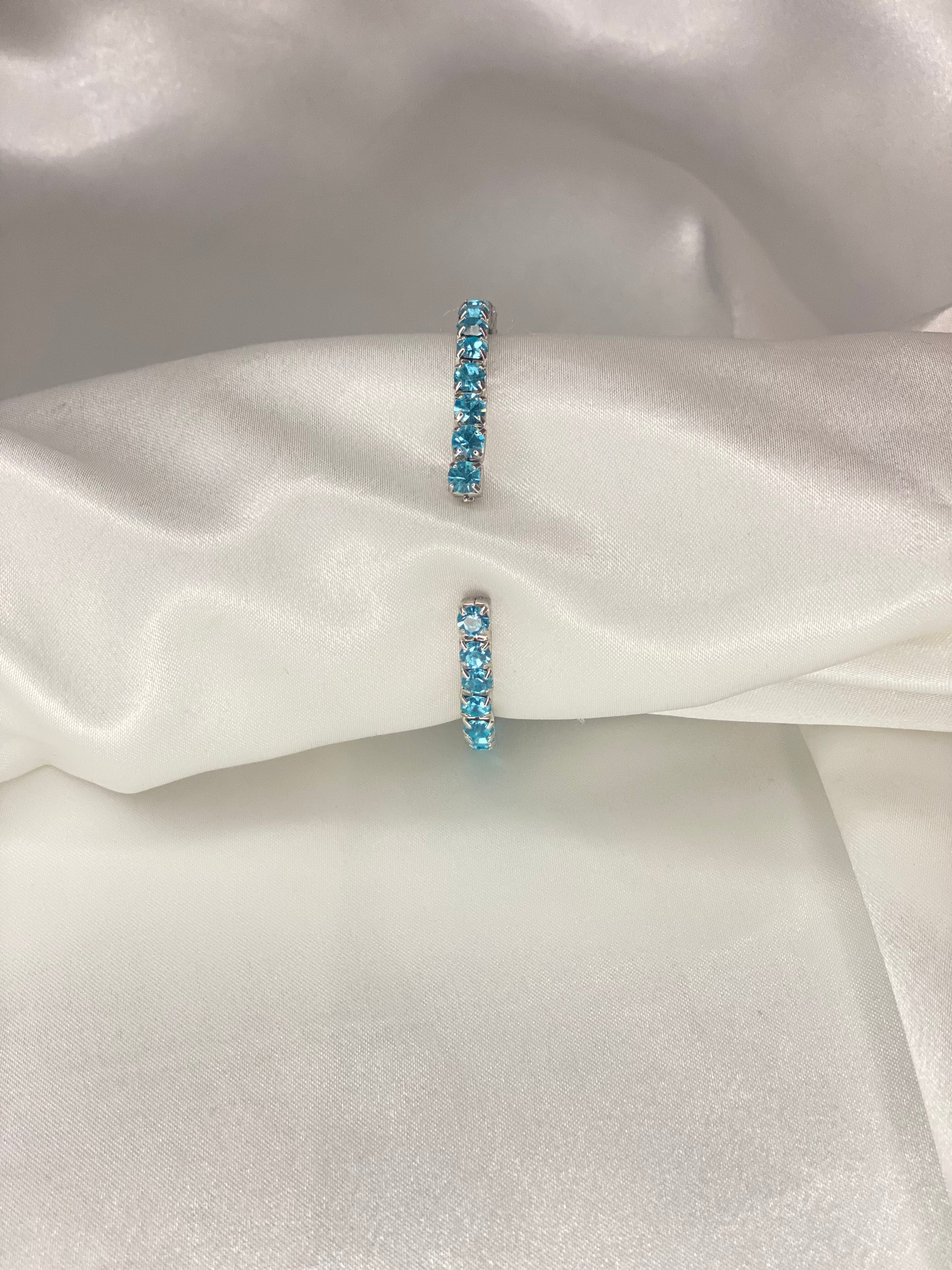 💎 Blue Diamanté Bracelet