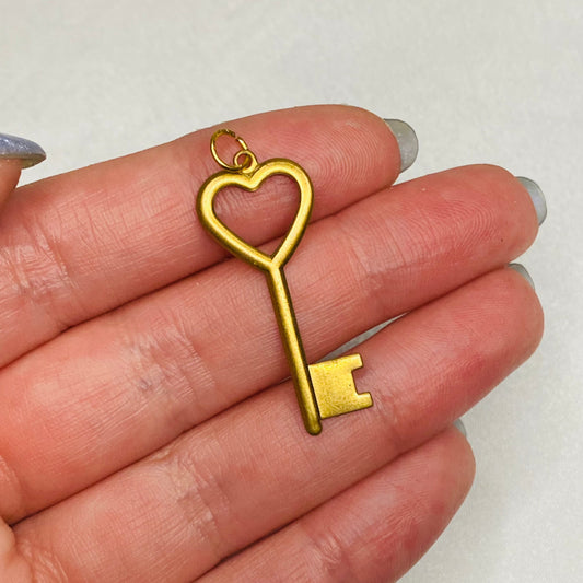 Heart Key Pendant
